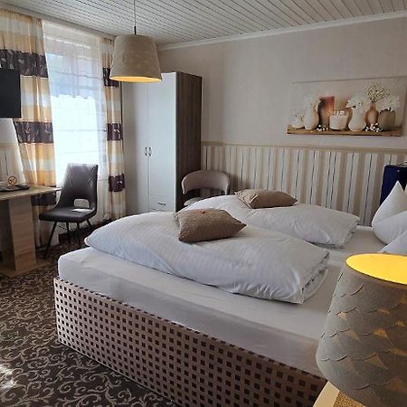 Haus Jutta Hotel Goessweinstein Eksteriør billede