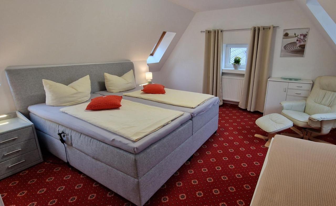 Haus Jutta Hotel Goessweinstein Eksteriør billede
